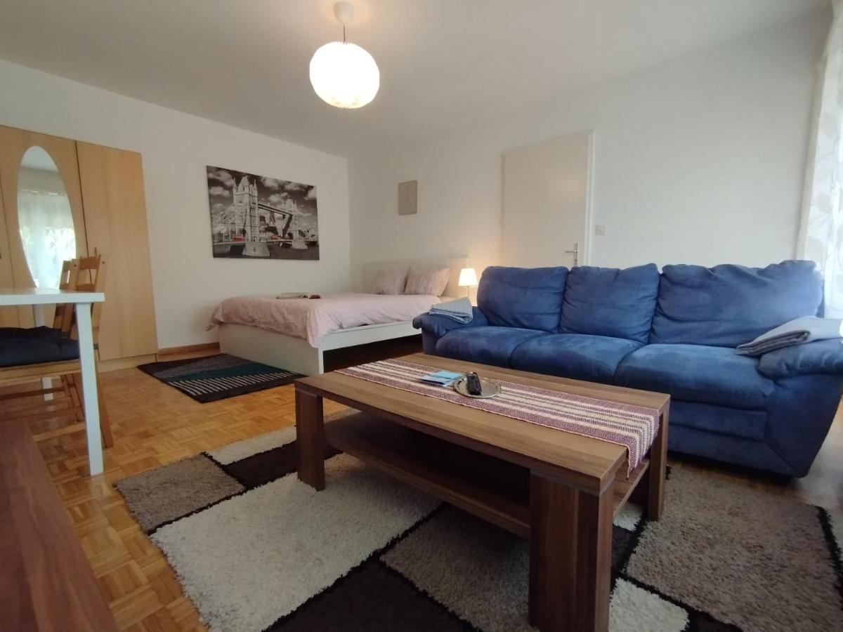 Studio, 4-7 Mins To Bern Main Station By Train Apartamento Exterior foto